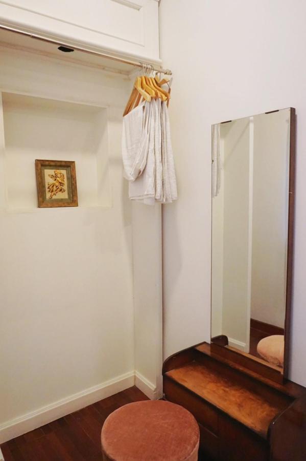 Manee Guesthouse And Record บ้านมานี Chiang Mai Exterior foto